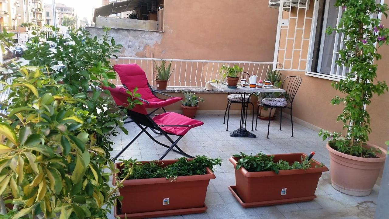 Alloggio Turistico Via Dei Faggi - Room Rome Extérieur photo